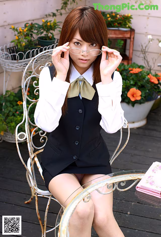 Akiho Yoshizawa - Hitfuck Shemaleatoz Sex